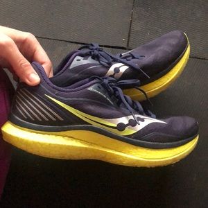 Saucony endorphin speed